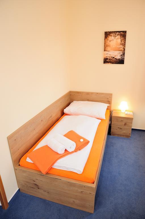 Hotel Praha Potštejn Zimmer foto